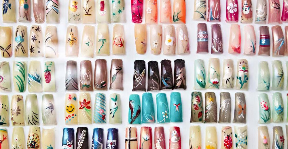Print your own nails design 